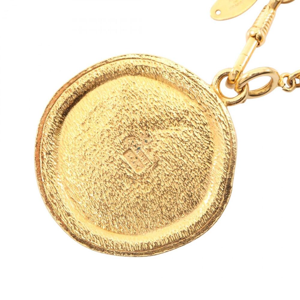 CHANEL Authentic White Necklace - Picture 2 of 8